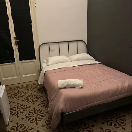 Central Hostel Milano מילאנו